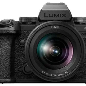 Meistverkauft Panasonic LUMIX DC-S5 IIX (DC-S5M2XKE) + LUMIX S 20-60mm 1:3,5-5,6 (S-R2060E) + LUMIX S 85mm 1:1,8 (S-S85E)