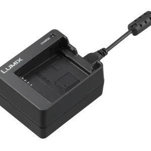 Panasonic BCT 12 Akkuladegerät für DMW-BLC12, BLG10, BLH7 Beliebt